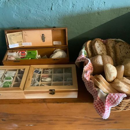 Can Canaleta Hotel Rural サンタ・コロマ・デ・ファルネルス エクステリア 写真